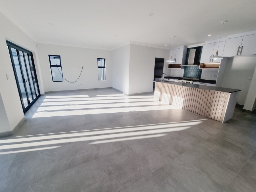 3 Bedroom Property for Sale in Sandown Western Cape